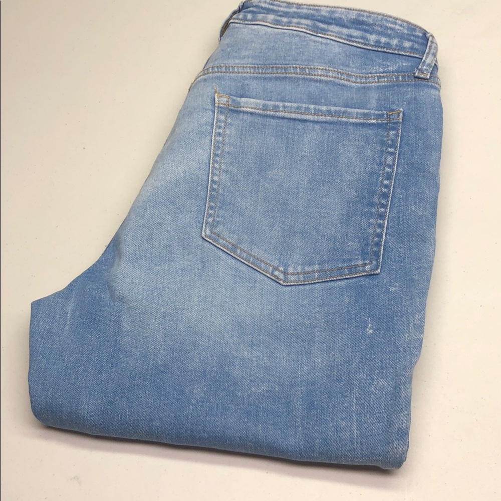 LIKE NEW OLD NAVY HIGH-RISE O.G. STRAIGHT JEANS 14/32x28  ⭐️